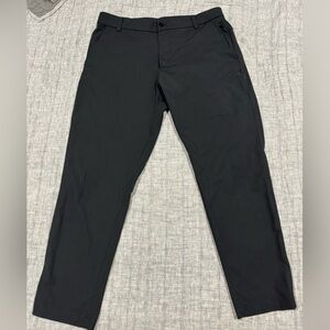 Men’s Lululemon ABC commission pants